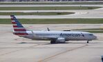 N899NN @ KORD - Boeing 737-823
