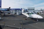 HB-SXE @ LFPB - Smartflyer SF1 Hybrid with electric motor at the Aerosalon 2025, Paris