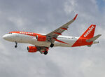 OE-IVR @ LEBL - Landing rwy 24R - by Shunn311