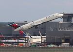 N935AT @ KATL - DAL 712 zx atl-btr - by FloridaMetal
