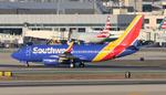 N937WN @ KLAX - SWA 737 zx phx-lax - by FloridaMetal