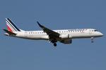 F-HBLR @ LOWW - Air France EMB190