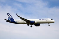 SX-NAF @ EKCH - SX-NAF landing rw 04L - by Erik Oxtorp