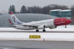LN-NGH @ LOWS - Norwegian 737-800