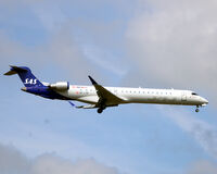 OE-LON @ EKCH - OE-LON landing rw 04L - by Erik Oxtorp