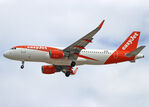 OE-IVL @ LEBL - Landing rwy 24R - by Shunn311