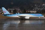 G-OOBB @ LOWI - Thomson 757-200