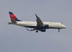 N221JQ @ KMCO - RPA/DAL E175 zx rdu-mco - by FloridaMetal