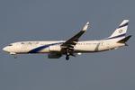 4X-EHE @ LOWW - Ela Al 737-900 - by Andy Graf