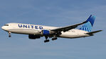 N665UA @ LSZH - at zrh - by Ronald