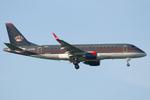 JY-EMD @ LOWW - Royal Jordanian EMB175 - by Andy Graf