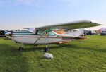 N2072S @ KOSH - Cessna TR182