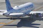 N889UA @ KSFO - Sky Terrace SFO 2025 - by Clayton Eddy