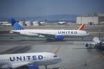 N783UA @ KSFO - Sky Terrace SFO 2025 - by Clayton Eddy