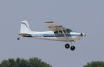 N1581C @ KOSH - Cessna 180