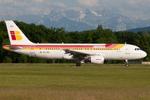 EC-IEG @ LSGG - Iberia A320 - by Andy Graf