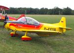 D-EFOR @ EDOI - Binder CP-301S Smaragd at Bienenfarm airfield during the 2025 Quax Bücker-Treffen (Bücker-Meeting) and Vintage Aerobatic World Championships - by Ingo Warnecke