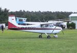 D-EROQ @ EDOI - Cessna 172 at Bienenfarm airfield during the 2025 Quax Bücker-Treffen (Bücker-Meeting) and Vintage Aerobatic World Championships - by Ingo Warnecke