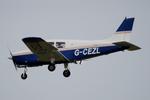 G-CEZL @ EGSH - Landing at Norwich.