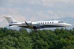 OE-GEC @ LSGG - Untitled Learjet 75 - by Andy Graf
