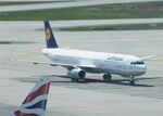 D-AIRF @ EDDB - Airbus A321-131 of Lufthansa at Berlin-Brandenburg airport - by Ingo Warnecke