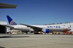 N774UA photo, click to enlarge