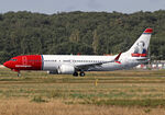 LN-FGI @ LFBO - Landing rwy 14R - by Shunn311