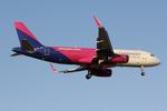HA-LYT @ LMML - Wizzair Airbus A320-232 of HA-LYT on short finals for RW13 Malta. - by raymond