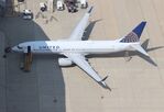N76526 @ KRFD - Boeing 737-824