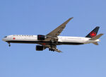 C-FITU @ LEBL - Landing rwy 24R - by Shunn311