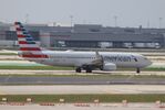 N909NN @ KORD - Boeing 737-823