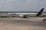 D-AIXV @ KORD - Airbus A350-941 - by Mark Pasqualino