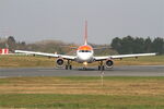 OE-LKP @ LFRB - Brest-Bretagne airport (LFRB-BES) - by Yankee Quebec