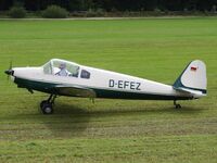 D-EFEZ @ EDST - taxi to rwy - by Volker Leißing