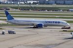 N17015 @ KORD - Boeing 787-10 Dreamliner - by Mark Pasqualino