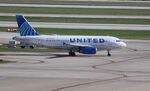 N824UA @ KORD - Airbus A319-131 - by Mark Pasqualino