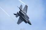 17-5280 @ KPSM - VENOM12 in the break - by Topgunphotography