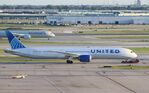N14011 @ KORD - Boeing 787-10 Dreamliner - by Mark Pasqualino