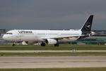 D-AISQ @ EGCC - Manchester - EGCC 22-08-25 - by Chris Hall