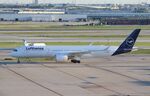 D-AIXY @ KORD - Airbus A350-941