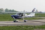 OE-CWG @ LOAV - Taxiing in  - by Hotshot