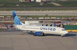 N73283 @ KORD - Boeing 737-824 - by Mark Pasqualino