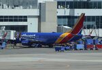 N8693A @ KDEN - Boeing 737-8H4