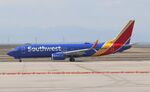 N8519R @ KDEN - Boeing 737-8H4
