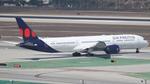 HL8387 @ KLAX - Air Premia 789