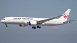 JA878J @ KLAX - JAL 789