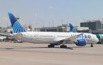 N24990 @ KDEN - Boeing 787-9 Dreamliner
