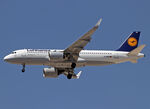 D-AINH @ LEBL - Landing rwy 24R - by Shunn311