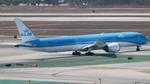 PH-BHE @ KLAX - KLM 789 - by AviationLover50