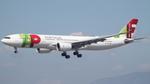 CS-TUN @ KLAX - TAP A339